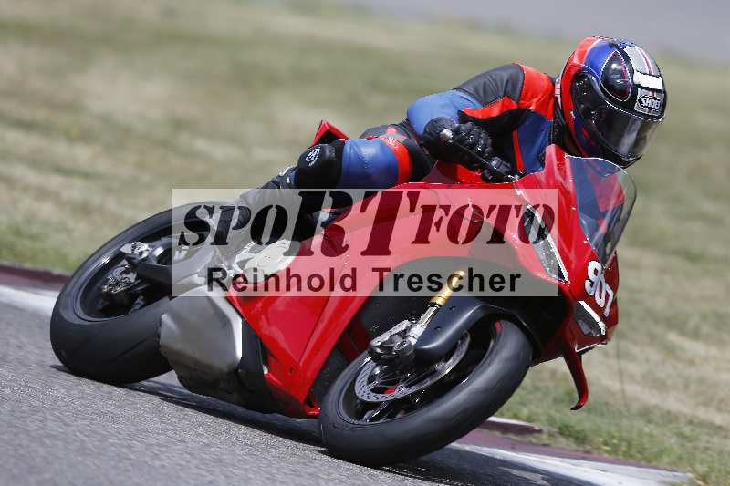 /21 17.06.2026  Ducati Schweiz Track Warmup ADR/Gruppe blau/907